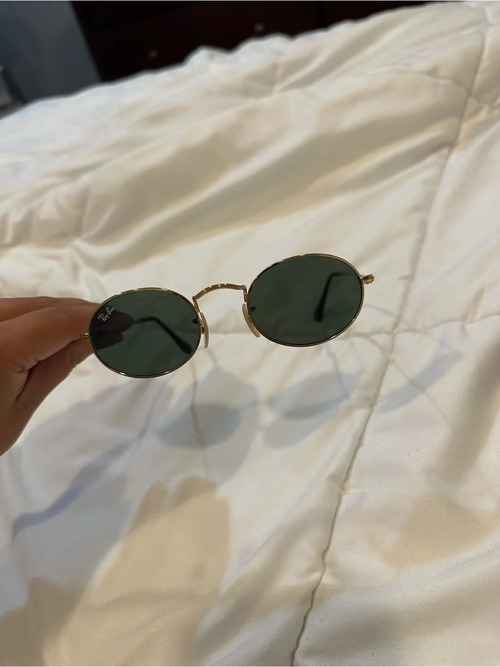 Oval Ray-Bans Sunglasses